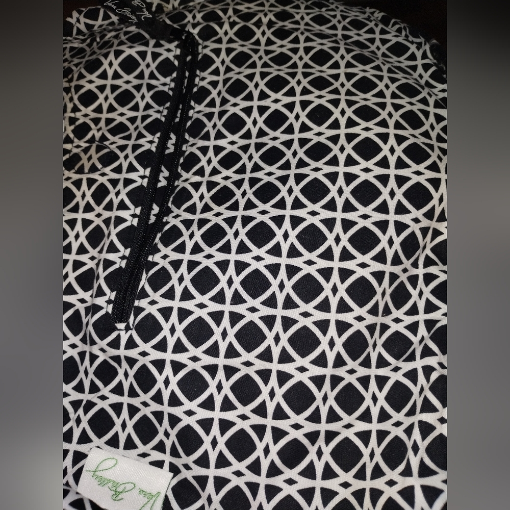 Vera Bradley Black And White Floral Purse - Picture 9 of 11